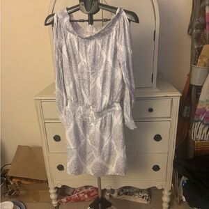 White House Black Market White and Gray Long Sleeve Dress
